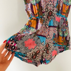 Macaquinho Curto Estampado Banana Black P - comprar online