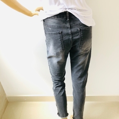 Imagem do Calça Jeans Cigarrete Cintura Média Riachuelo 42