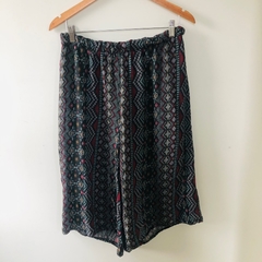 Calça Pantacourt Malha M - comprar online