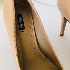 Imagem do Sapato Peep Toe Salto Fino Bege Nude Arezzo 35