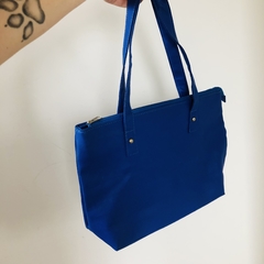 Bolsa de Ombro Média Azul Marisa - comprar online
