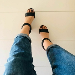 Imagem do Sandália Feminina Anabela Preta Pixolé 36