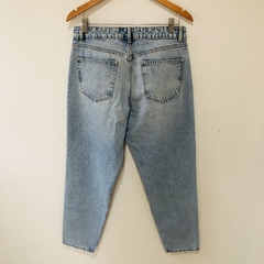 Calça Jeans Cintura Alta Mom Fit Zara 42