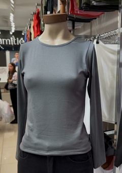 Remera basica modal soft