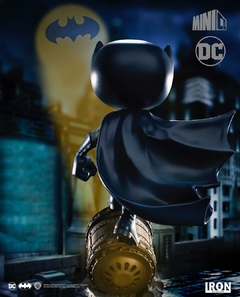 Batman Deluxe - DC Comics - MiniCo - Iron Studios na internet