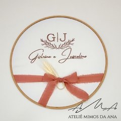 Porta Alianças Bastidor Gislaine & Juscelino - comprar online