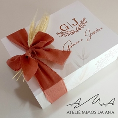 Caixa Gislaine & Juscelino