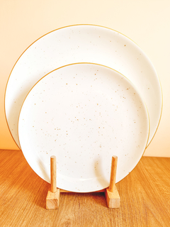 Prato de Sobremesa Shine Off White Com Brilhos e Borda Dourada - loja online