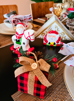 Enfeite Decorativo para Árvore de Natal Caixa de Presente Xadrez na internet