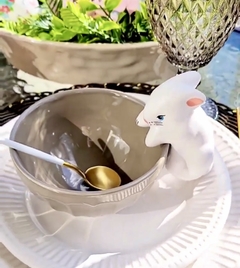 Enfeite Decoração de Páscoa Coelhinho Agarradinho de Pendurar - comprar online