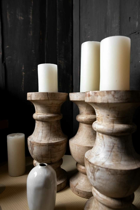 Candelabro torneado