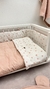 COMBO ACOLCHADO + CHICHONERA CUNA FUNCIONAL BLANCO ESTRELLAS ROSAS COMBINADO CON ROSA - comprar online