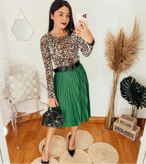 Saia Plissada Midi Verde