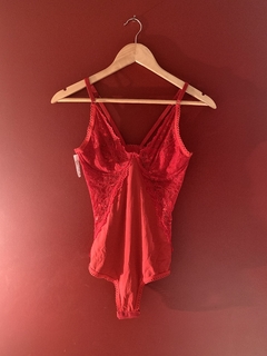 Body vermelho