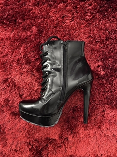 Bota Sexy Vinil - comprar online