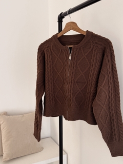 Sweater AURA - Importado en internet