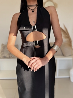 MONA Dress en internet
