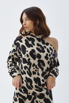 BUZO CON ABERTURA EN UN HOMBRO *LANILLA PRINT* - comprar online