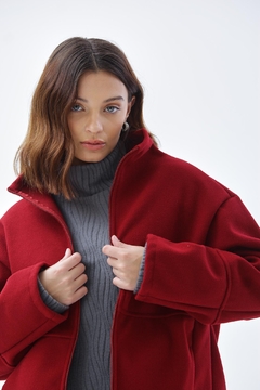 Imagen de CAMPERA CON BOLSILLOS *PAÑO LISO*