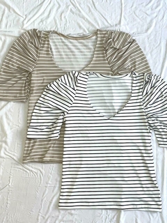 REMERA V MANGA TABLAS *MODAL SOFT RAYADO* - comprar online