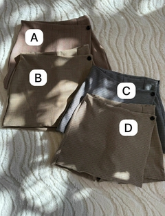 SKORT CRUZADO BOTON *SASTRERO*