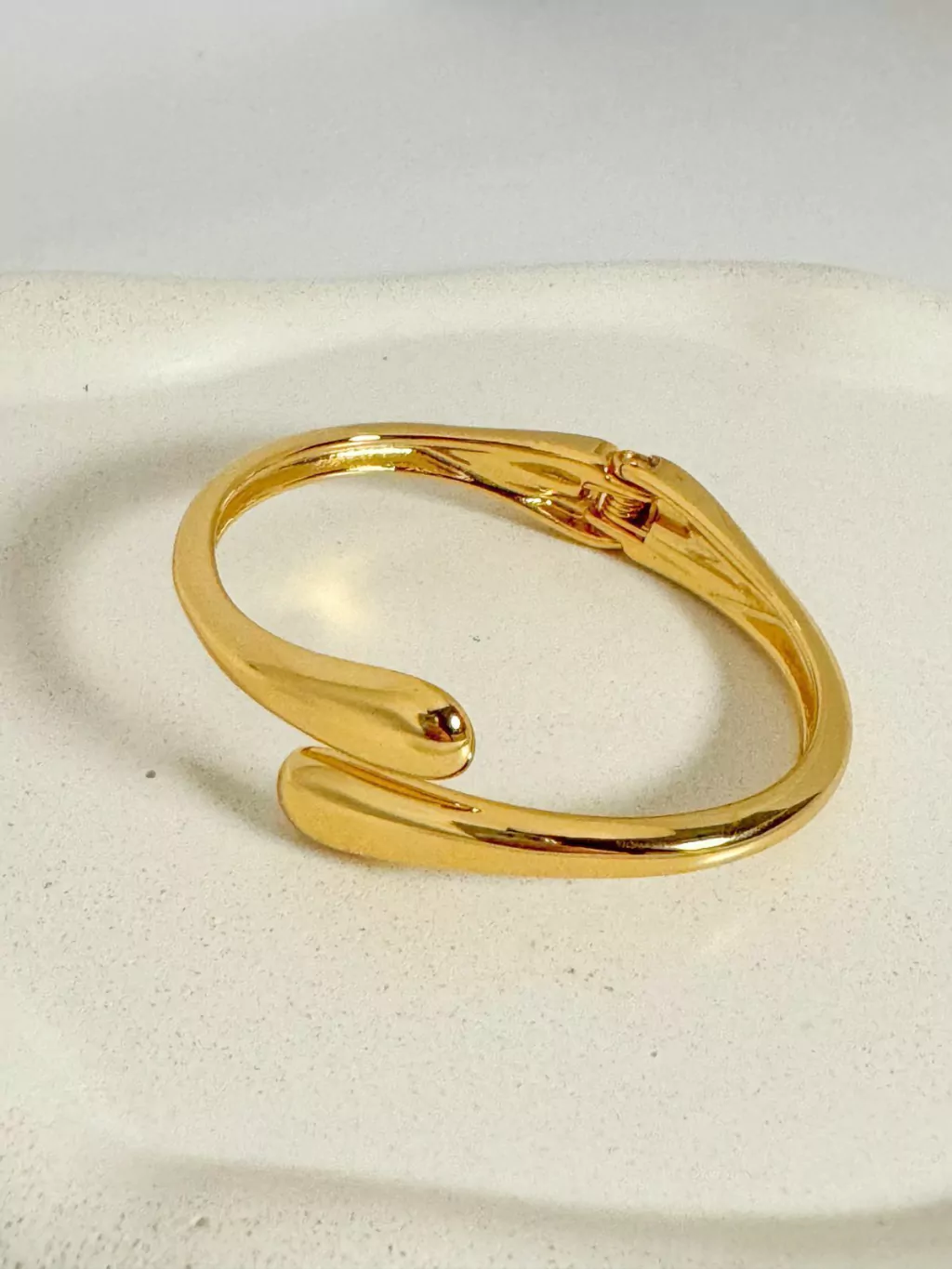 BRACELETE GOTA