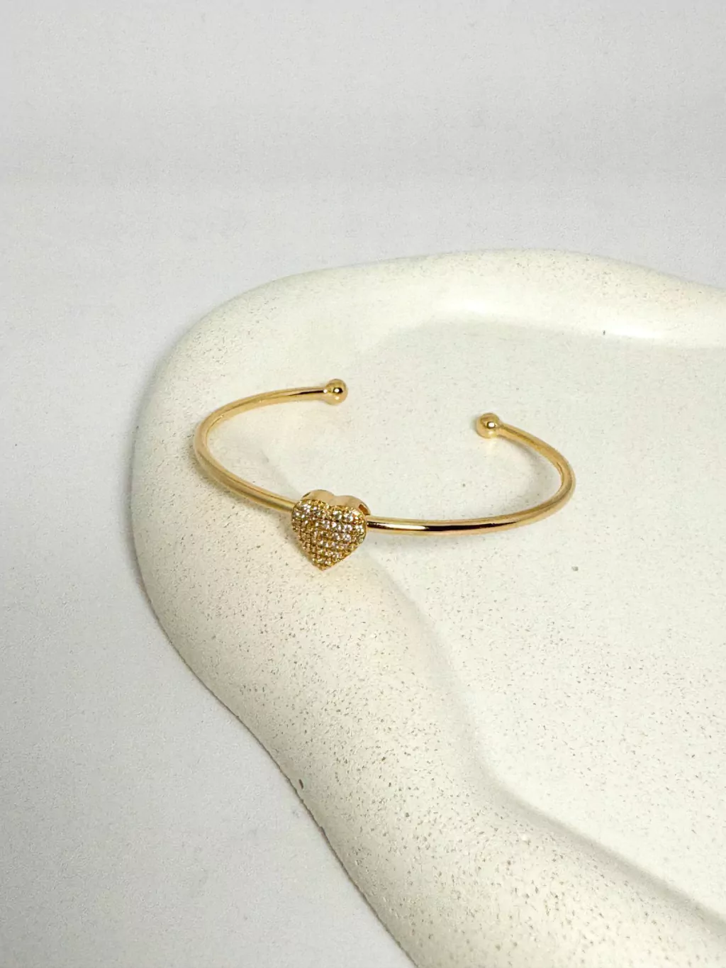 BRACELETE LOVE CRAVEJADO