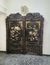 (MG) Biombo oriental Circa 1890 madera maciza tallada con relieve en hueso, con ruedas / 180 x 210 alto