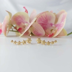 Brinco Ear Cuff Dourado De Estrelas Folheado na internet