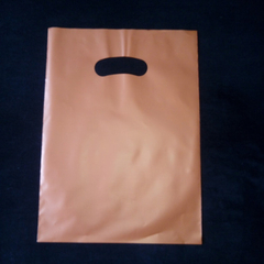 Imagem do Sacolas Plastica 30x40 Alça Boca De Palhaço 50 Un.