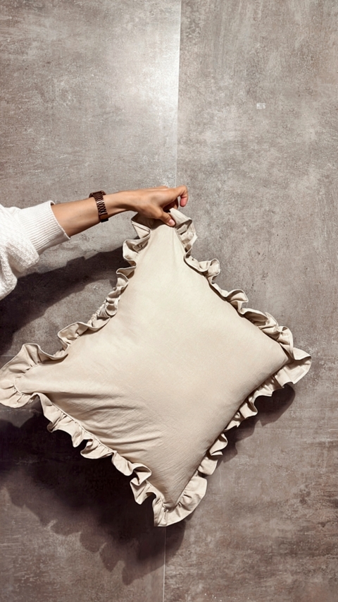 Almohadón Medium Volados