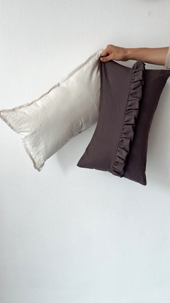 Almohadón Petite Volado medio - comprar online