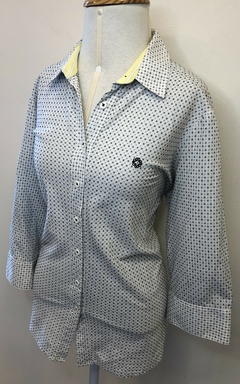 Camisa Feminina NOVAD - 46 na internet