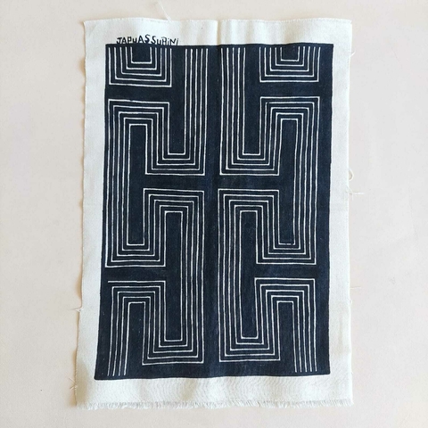 Grafismo artesanal em tecido, Etnia Assurini