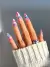 Unhas postiças decoradas listrado rosa e roxo