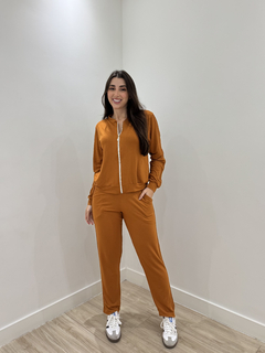 CONJUNTO MARIA CECÍLIA- CARAMELO na internet