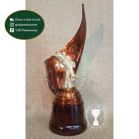 Trofeo metálico "Envolvente" Surubí / Pesca