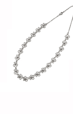 Full Flower Choker