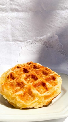 Waflle de pão de queijo - Congelado - Pão di queijo da Mineira