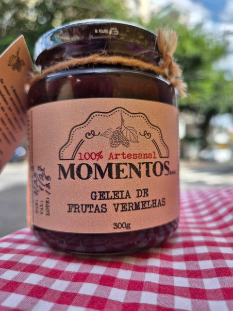 Geleia de Frutas Vermelhas- Momentos...