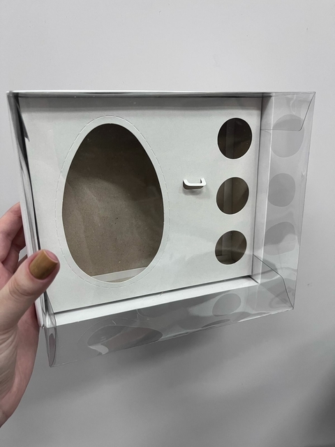 CAIXA PARA MEIO OVO DE COLHER 250GR+03 DOCES BRANCA PACOTE COM 50