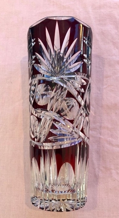 Florero de cristal checoslovaco borravino - comprar online