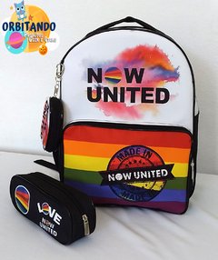Mochila + Estojo Now United - modelo branco