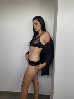 Conjunto Bisou Negro en internet