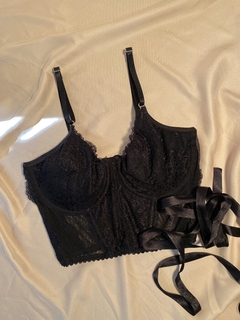 Bustier Puntilla y Microtul Negro