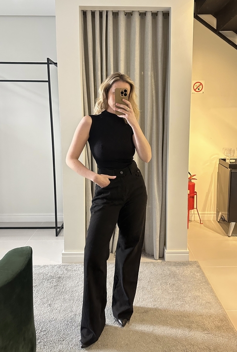 Regata Taís - Preta