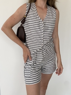 Conjunto de moletom ecológico preto e branco - Mona Flor