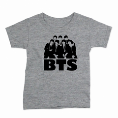 Remera Infantil Manga Corta BTS 08 - Wildshirts