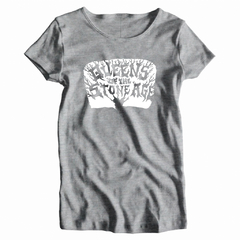 Remera Mujer Manga Corta QUEENS OF THE STONE AGE 01 en internet