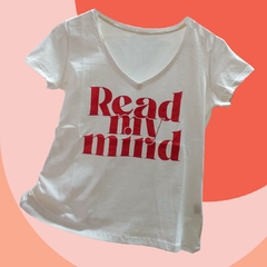 Remera -Read My Mind- manga corta